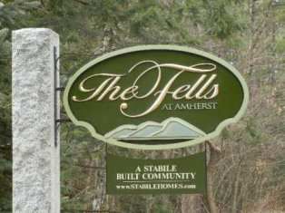 The Fells community in Amherst, NH